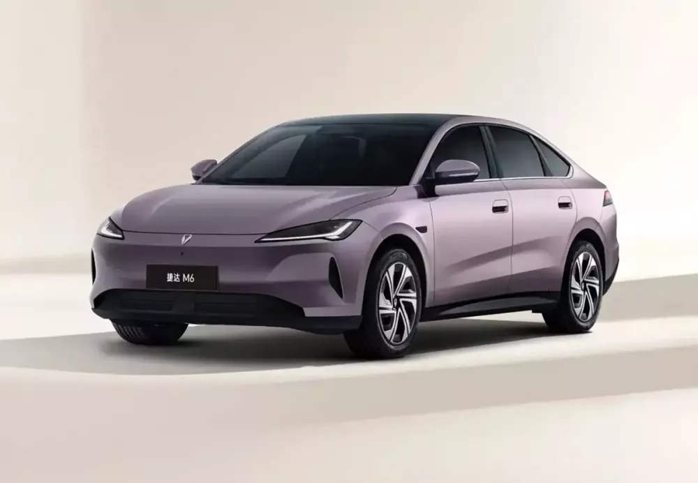Volkswagen Jetta M6: sedan điện hạng D dám chơi ghế giường đôi
