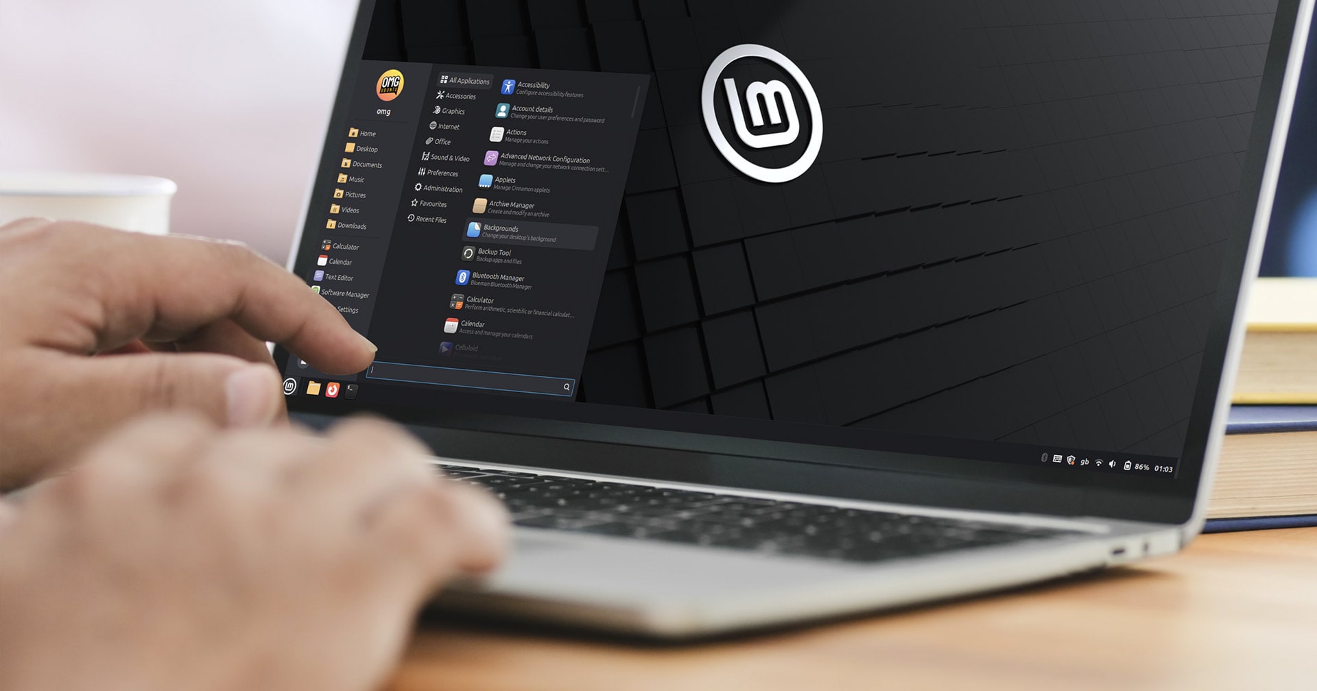 Linux Desktop Hits 22%: Why Enthusiasts Are Switching