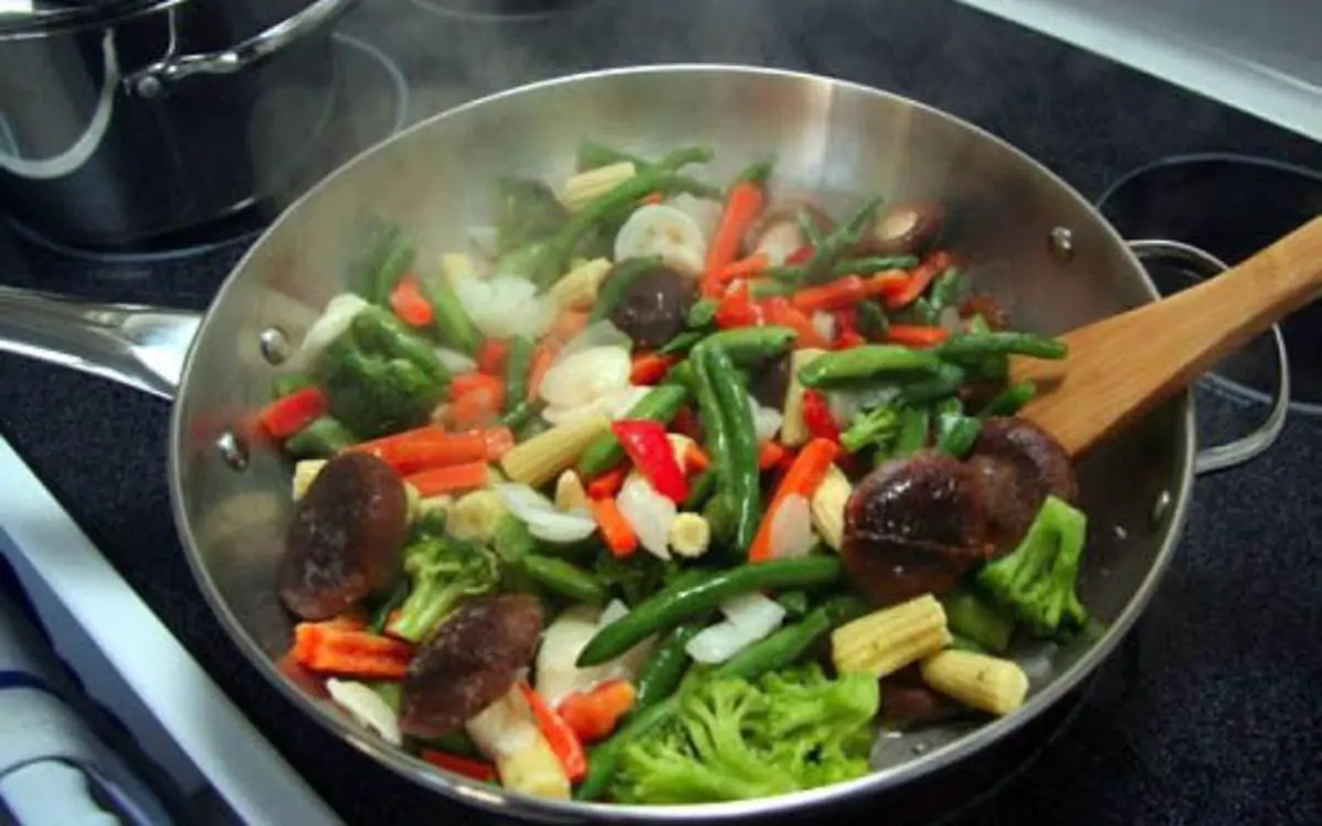 Bác sĩ ung thư Mỹ khuyên tránh gì để giảm nguy cơ bệnh