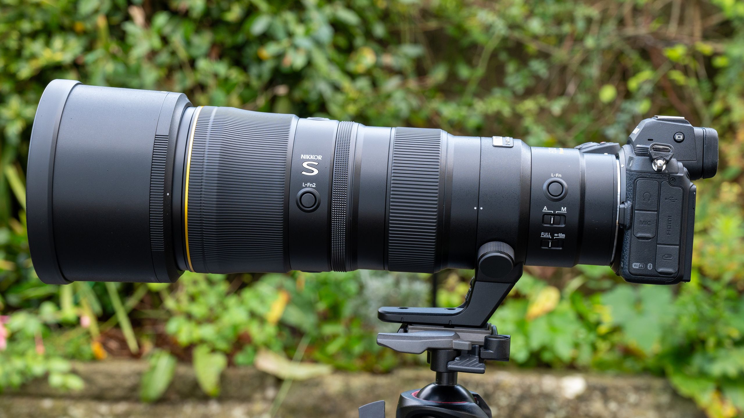 Nikon Z 600mm f/6.3 VR S: Ống kính tele gây sốt và bài toán cung–cầu