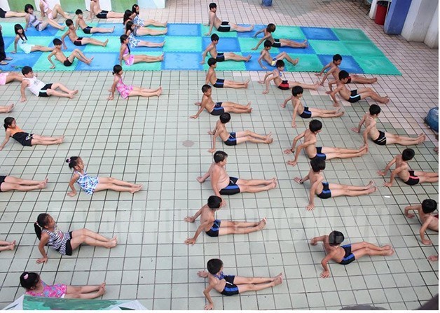 TP.HCM hỗ trợ chi phí học bơi cho học sinh: cơ hội vàng để giảm đuối nước