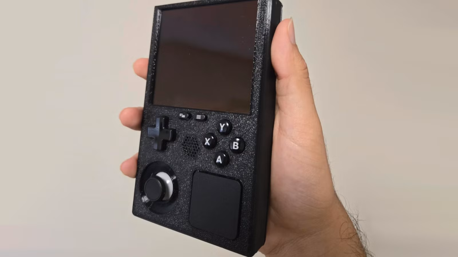 Từ Steam Deck thành Game Boy: làn sóng độ chế máy chơi game cầm tay retro