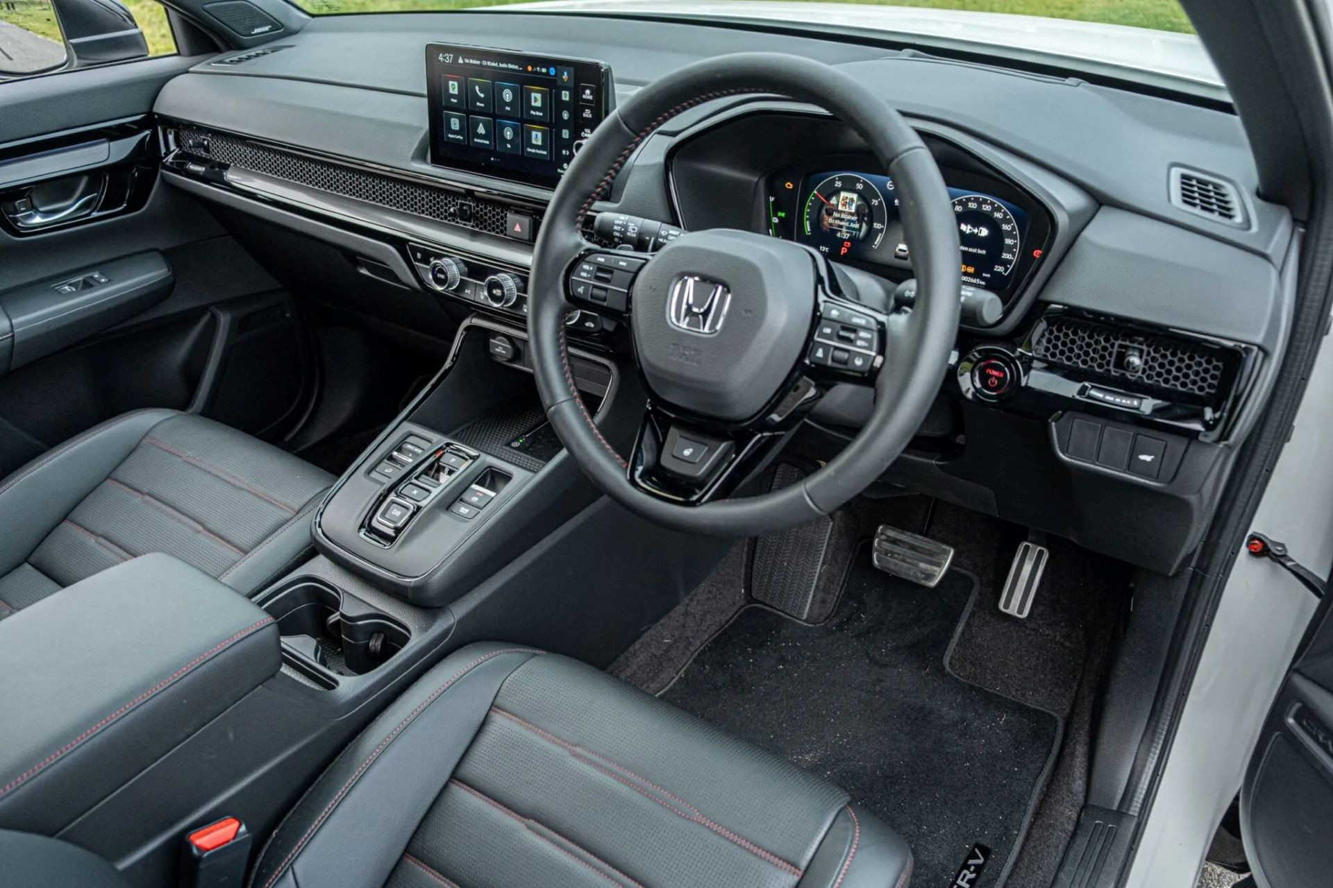 Honda CR-V e:HEV, Corolla Cross hay Mazda CX-30: nên chọn SUV hybrid nào?