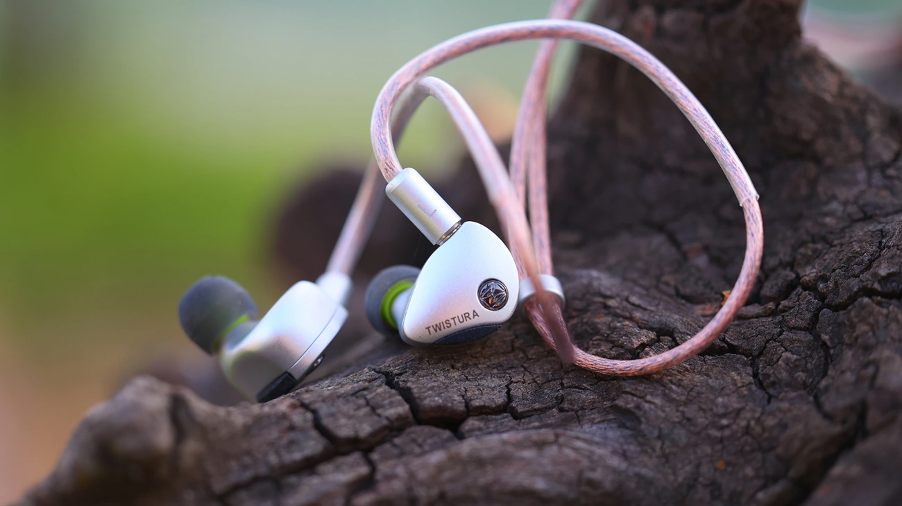 Planar Magnetic vs Wood Diaphragm IEMs in Premium Audio