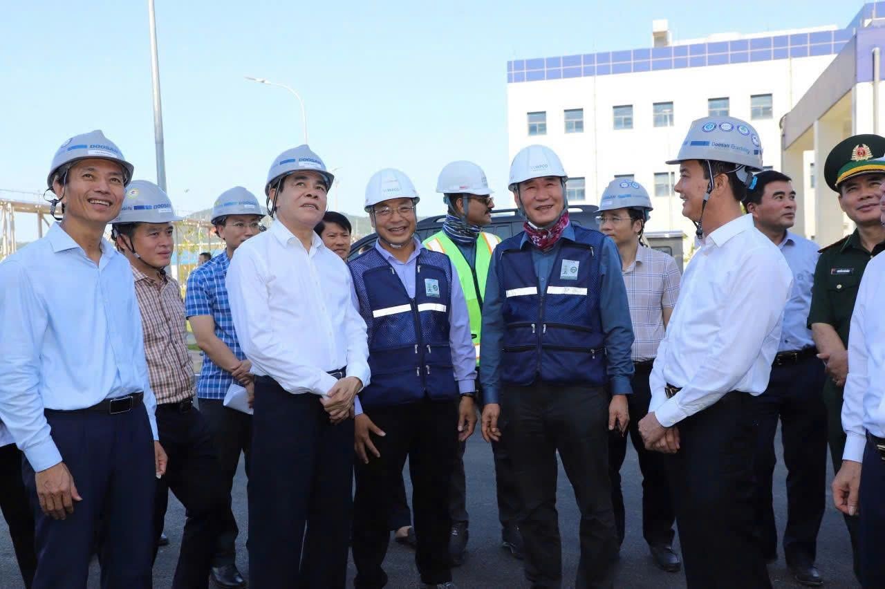Hà Tĩnh thu hút FDI tỷ đô nhờ hệ sinh thái cảng sâu