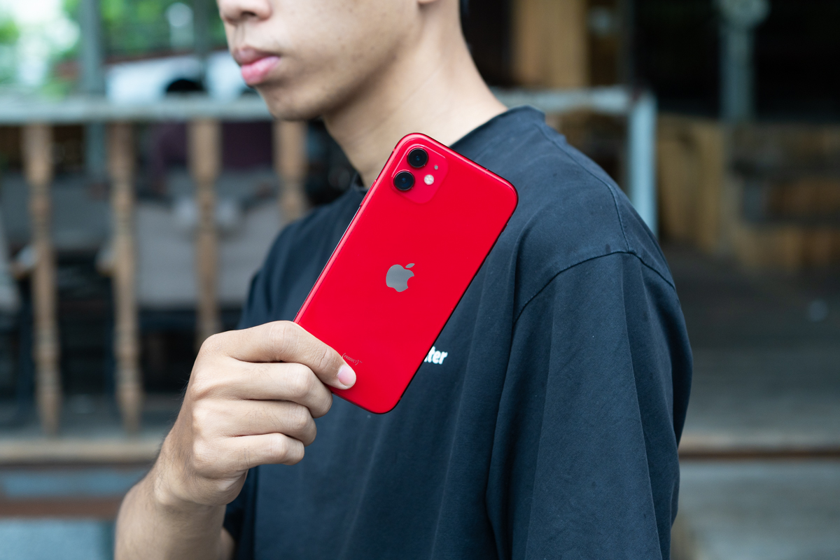 iPhone 11 sau 7 năm: Nên mua hay chọn máy khác?