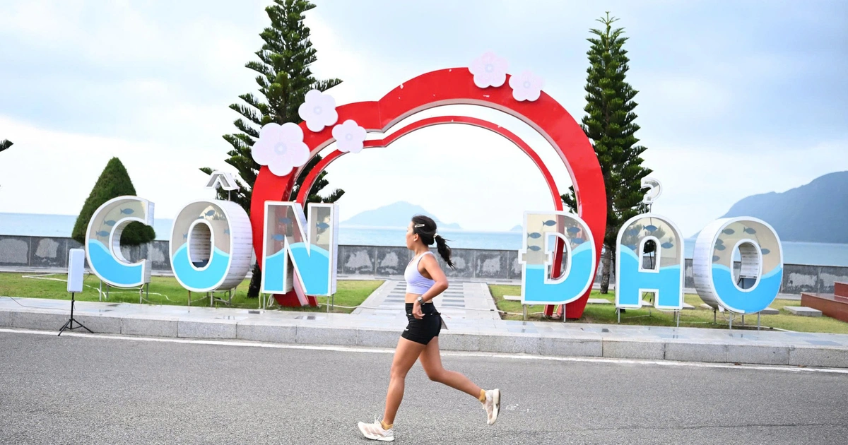 Gần 700 runner chạy bộ vì rùa biển tại Côn Đảo
