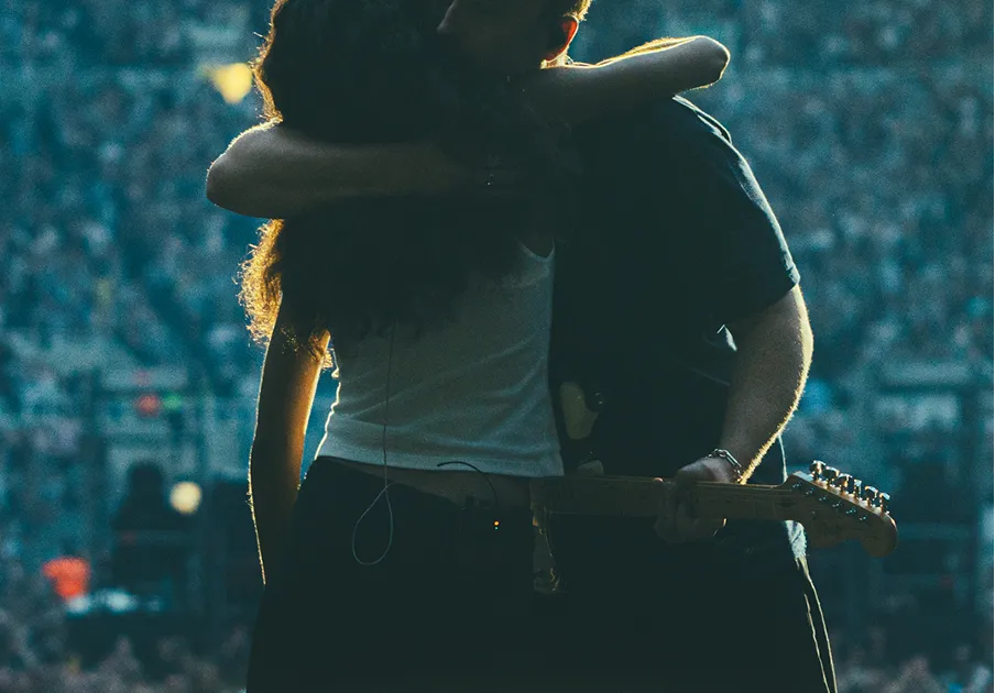 Sam Fender & Olivia Dean’s ‘Rein Me In’ Redefines Pop Power