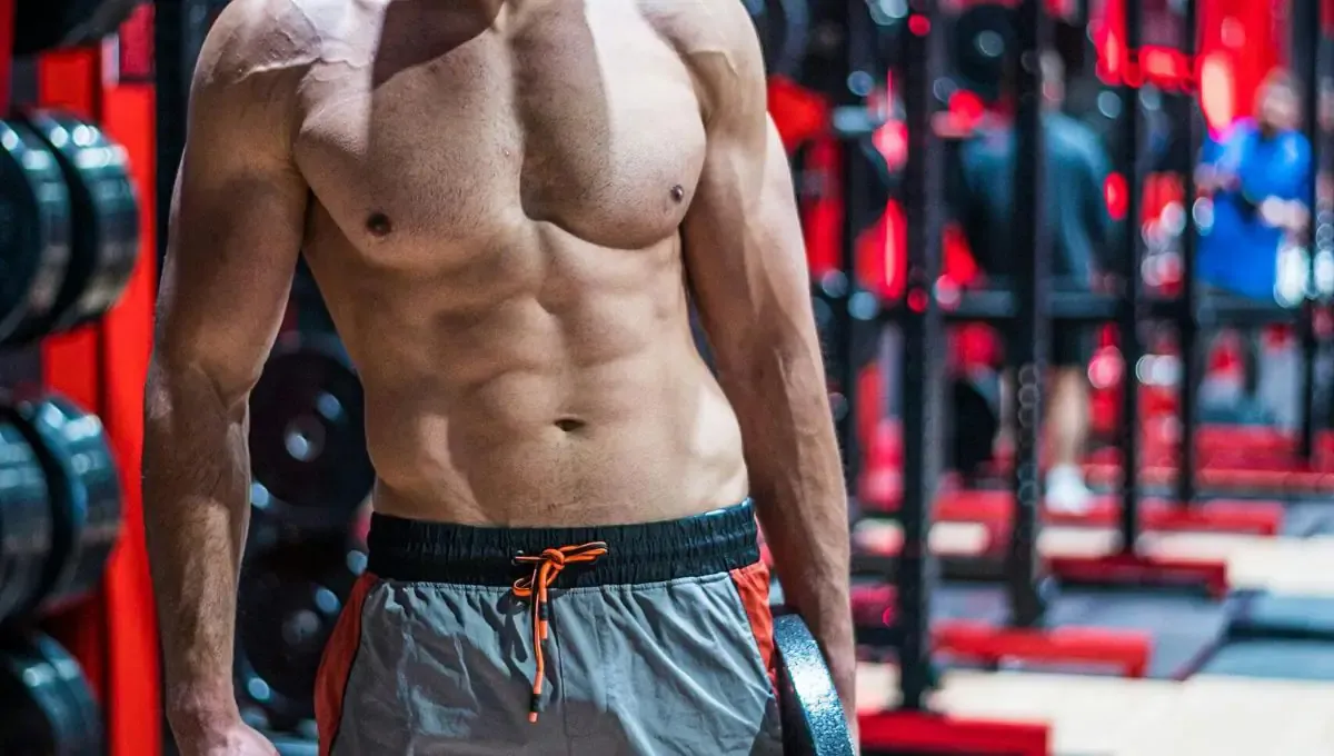Build Shoulder Strength Without Weights: A 6-Step Bodyweight Progression