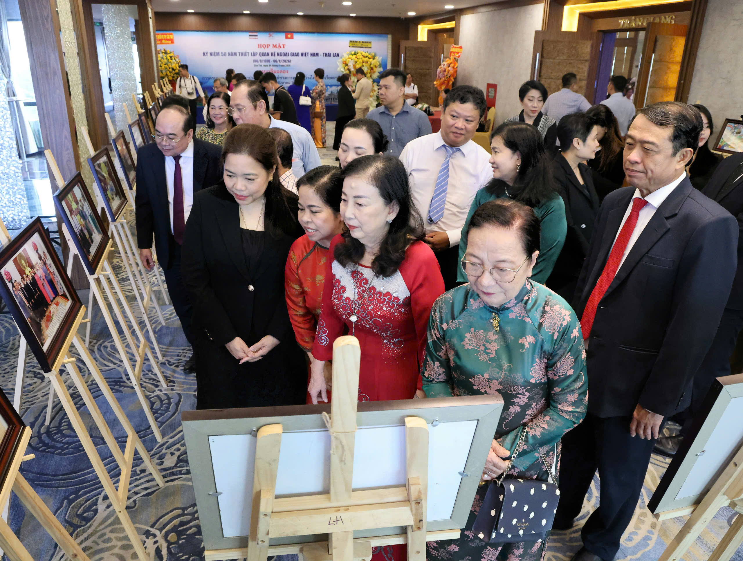 Nửa thế kỷ quan hệ Việt Nam - Thái Lan: từ ngoại giao đến đòn bẩy kinh tế và du lịch chợ nổi
