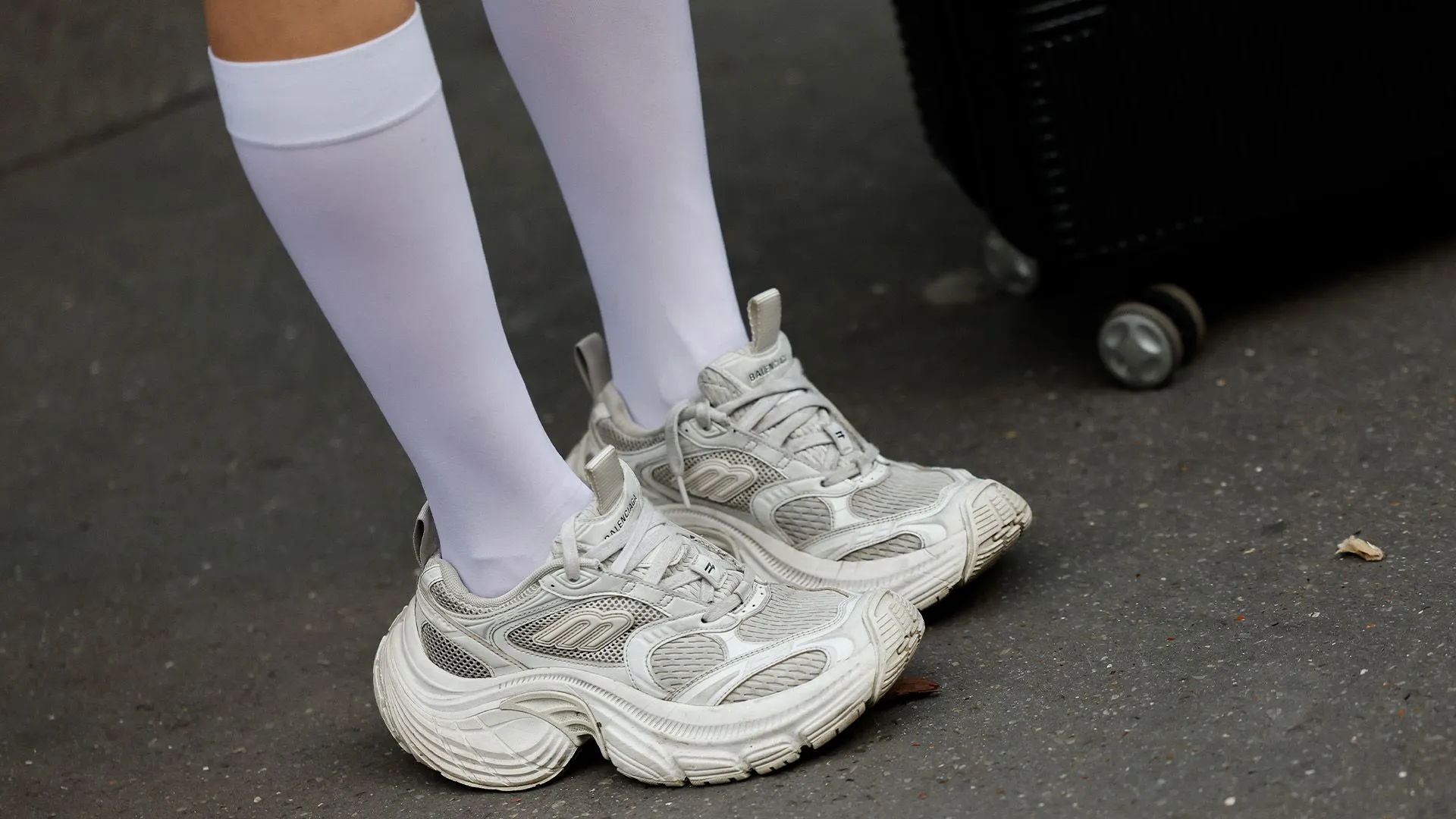 The Hybrid Shoe Dividing Fall Style Loyalists