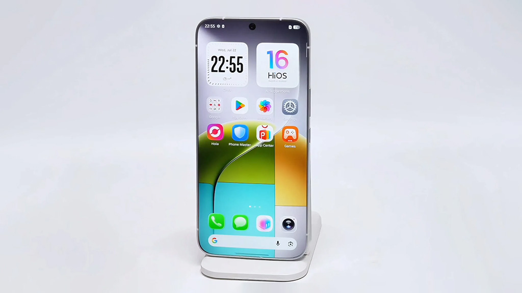 Smartphone không viền 0mm của Tecno: đột phá lớn hay chiêu trò thiết kế?