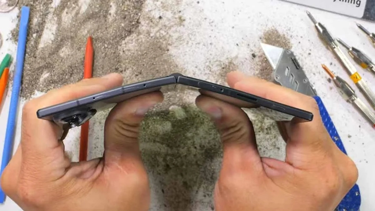 Galaxy Z Fold8 độ bền thực tế: Khung máy và bản lề chịu được những gì?