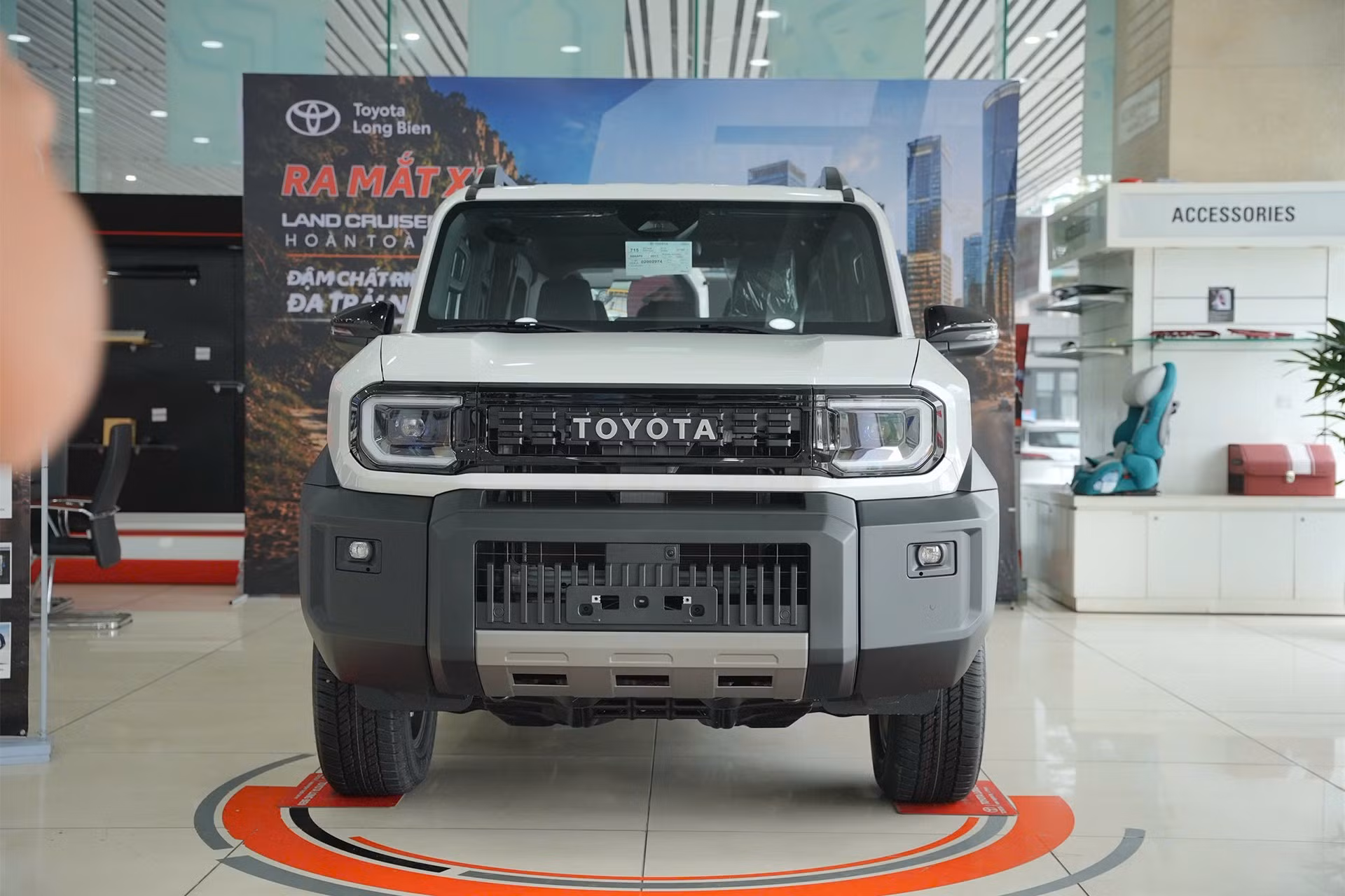SUV cỡ C lao vào cuộc chiến giá: Người mua mới là kẻ chiến thắng