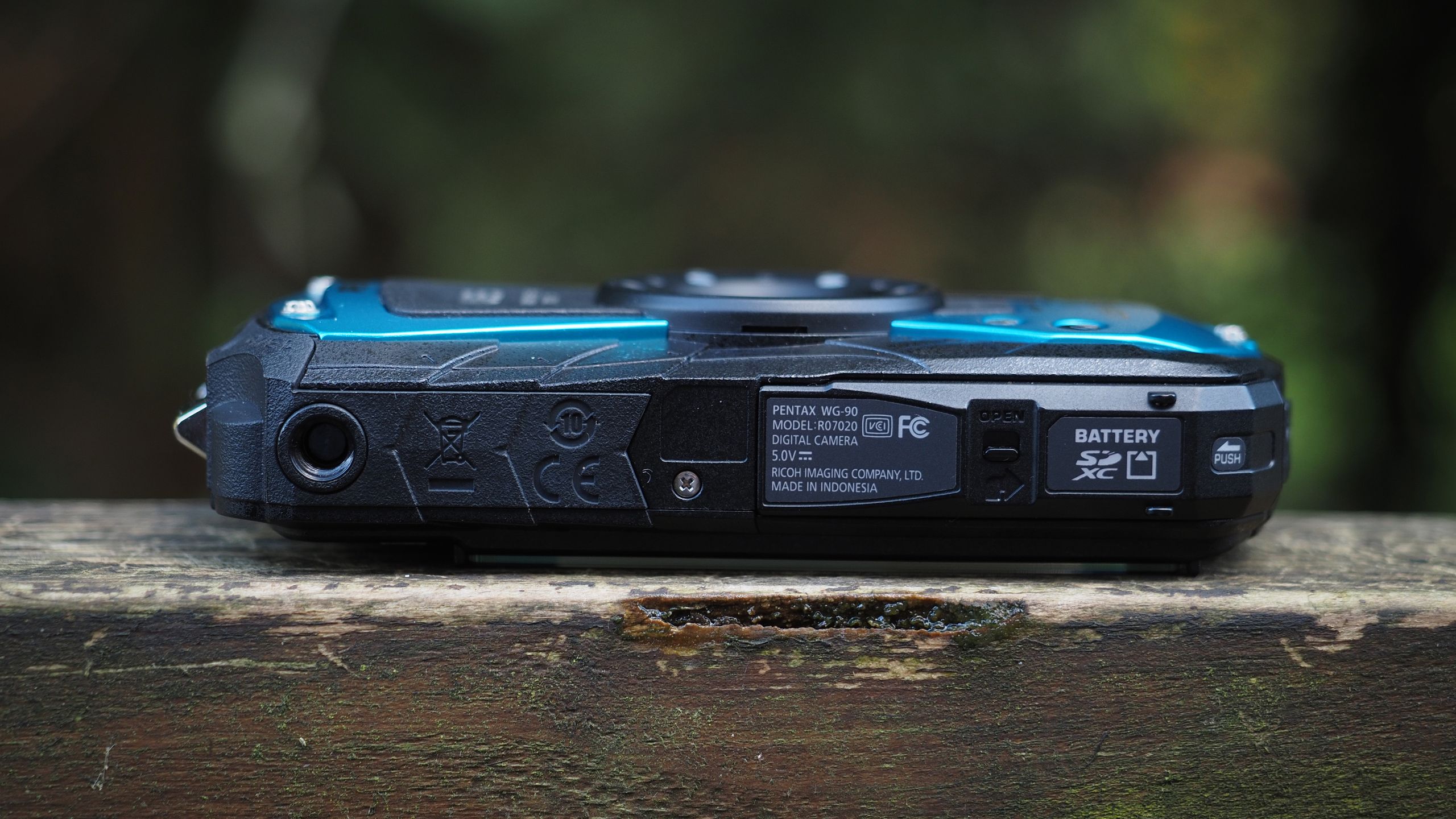 Why Compact Cameras Are Winning the Search Wars