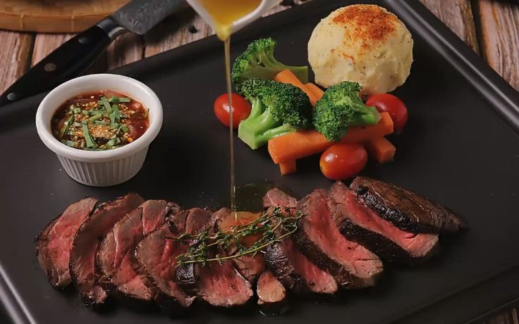 Táo đỏ, trà thảo mộc và lá tía tô: Khi nào lành, khi nào nguy?