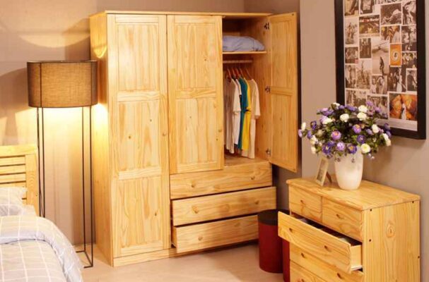 Cách bảo vệ tủ gỗ khỏi ẩm mốc và mùi hôi trong mùa mưa