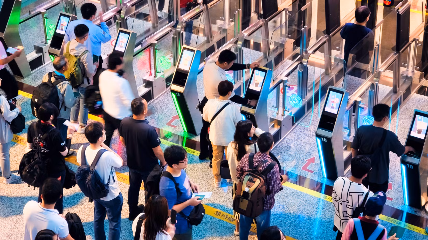Airlines Are Racing to Deploy AI Assistants