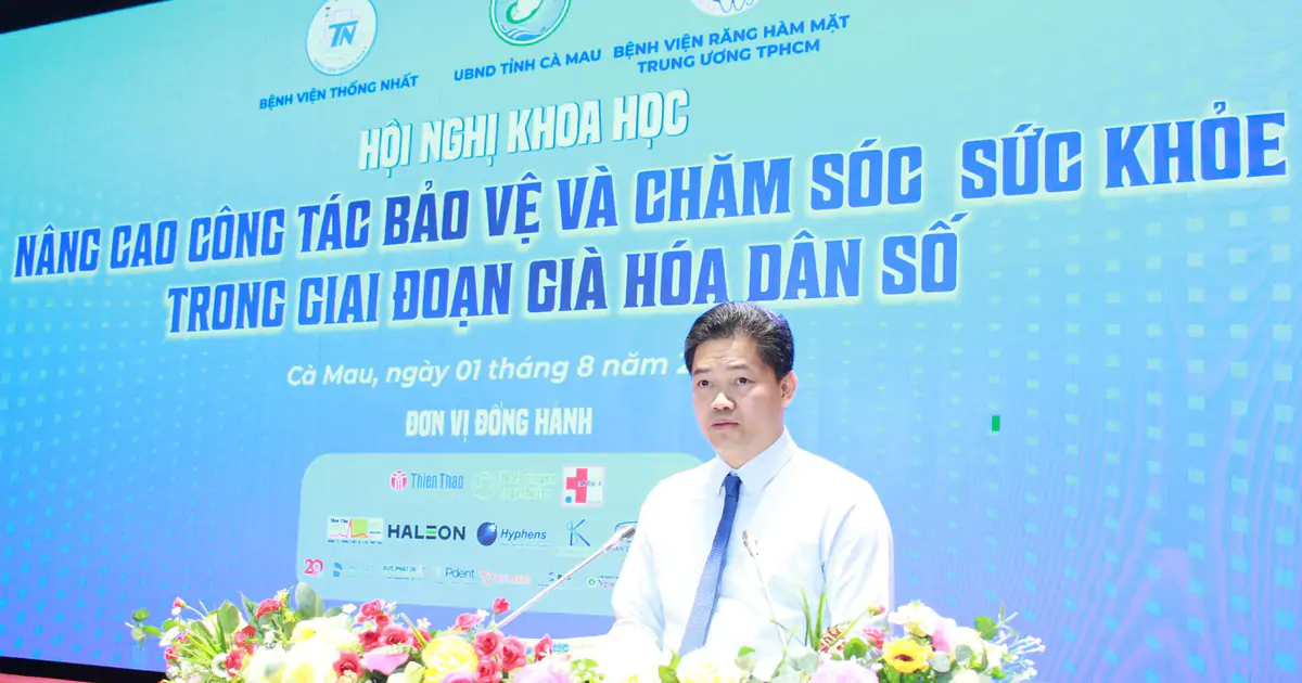 Chăm sóc người cao tuổi tại nhà: Giảm áp lực y tế công từ gốc
