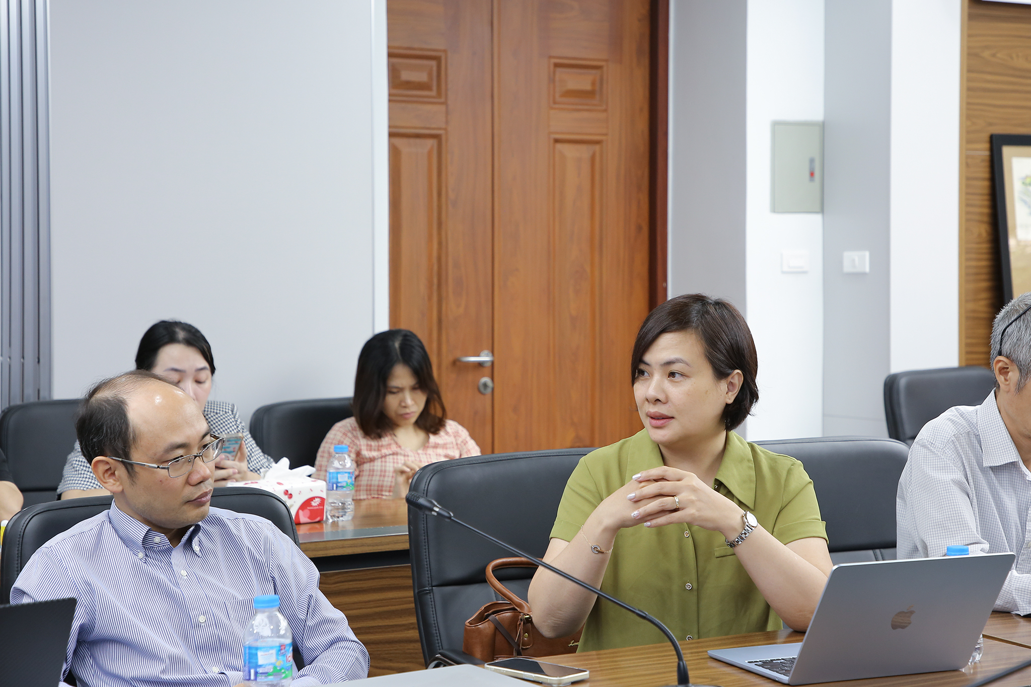 Đào tạo giáo viên sử dụng AI: Đại học dẫn đường cho phổ thông
