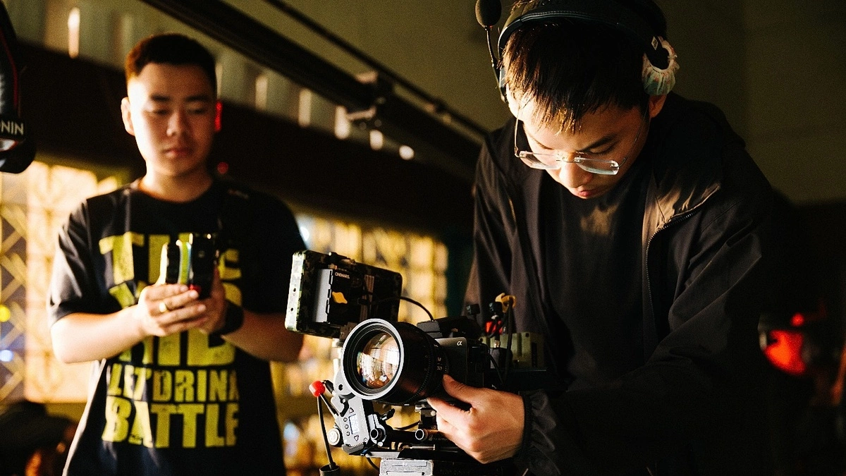 Sony FX5 và EVF tháo rời: bước ngoặt cho hệ sinh thái Cinema Line