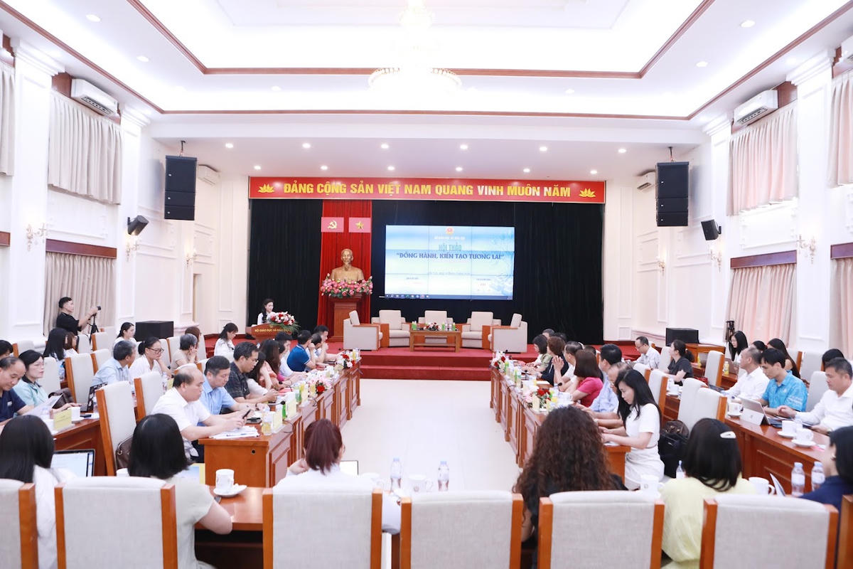 Từ chính sách tới bữa ăn: Khoảng cách trong dinh dưỡng học đường