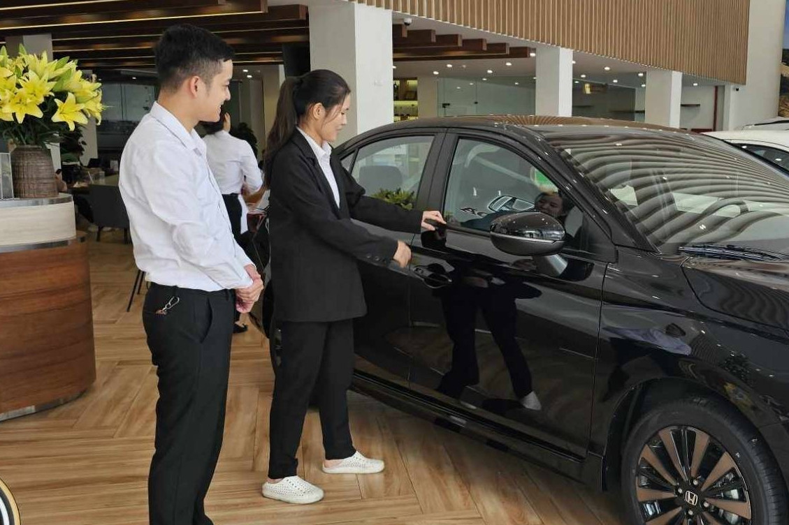 VinFast VF 3 dẫn đầu, Toyota Yaris Cross lên ngôi xe xăng