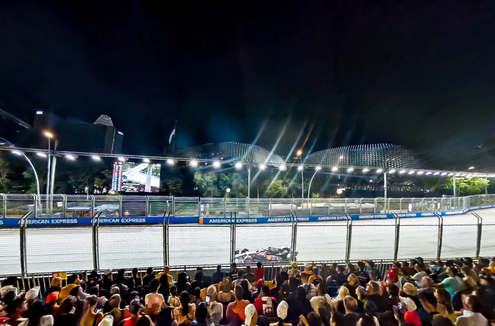 F1 Race Weekend on a Budget: Tickets, Food Hacks and Stays