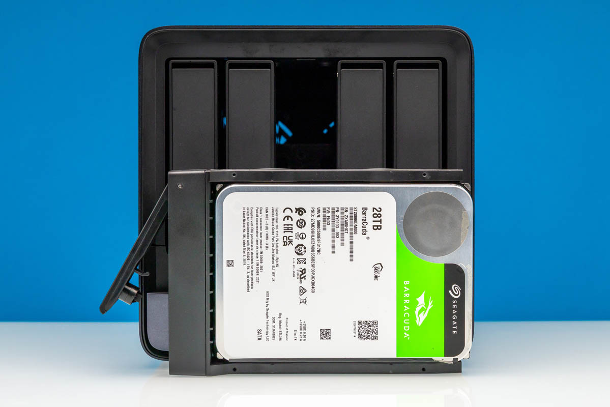 Minisforum N5 Max vs AI NAS: Best Appliance for Local Machine Learning