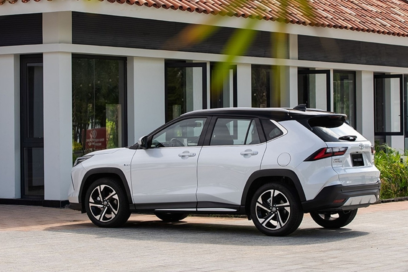 VinFast VF 3 dẫn đầu, Toyota Yaris Cross lên ngôi xe xăng