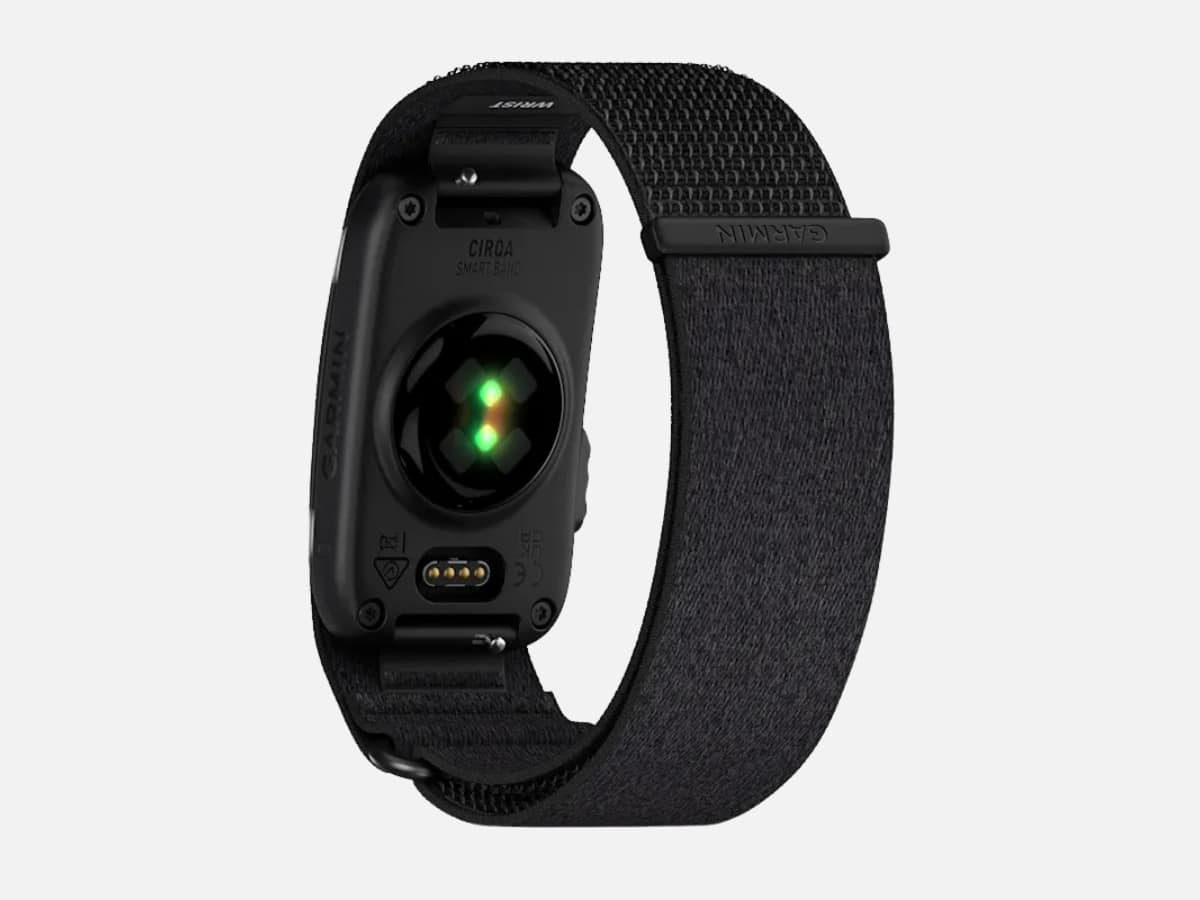 Apple’s Screenless Wearable Bet Could Rewrite the Smartwatch Rules