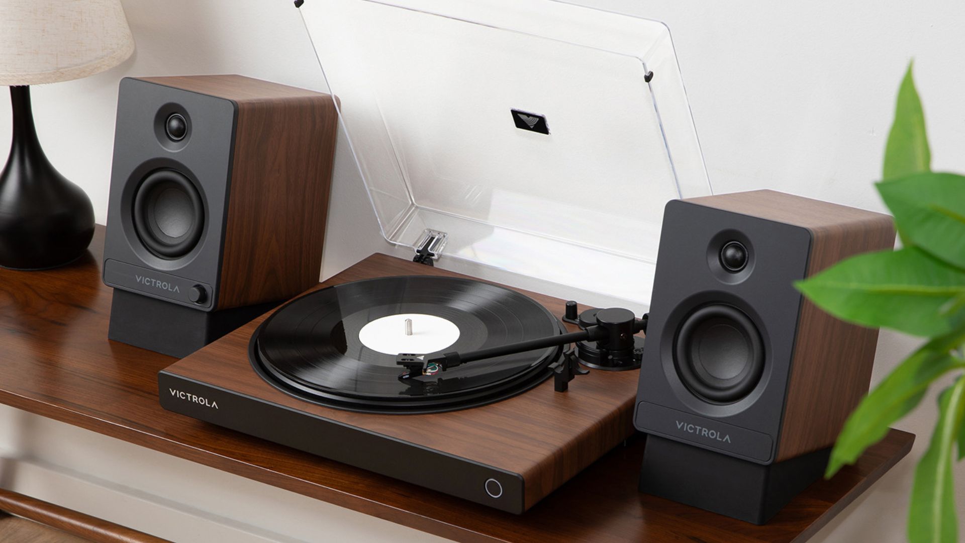 Budget Bluetooth Turntables That Make Vinyl Listening Easy