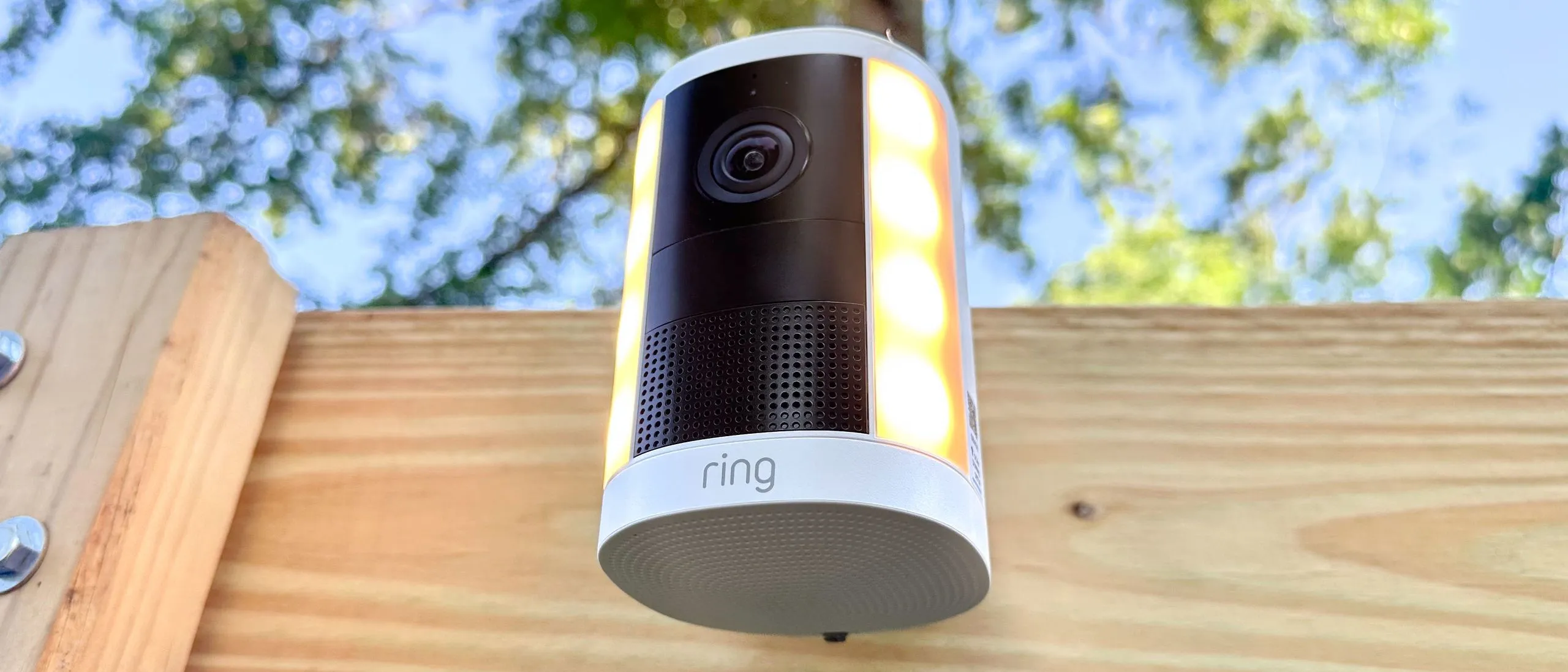 Ring Spotlight Cam 2nd Gen vs Tactacam Reveal Pro 4.0 Battery Life Comparison