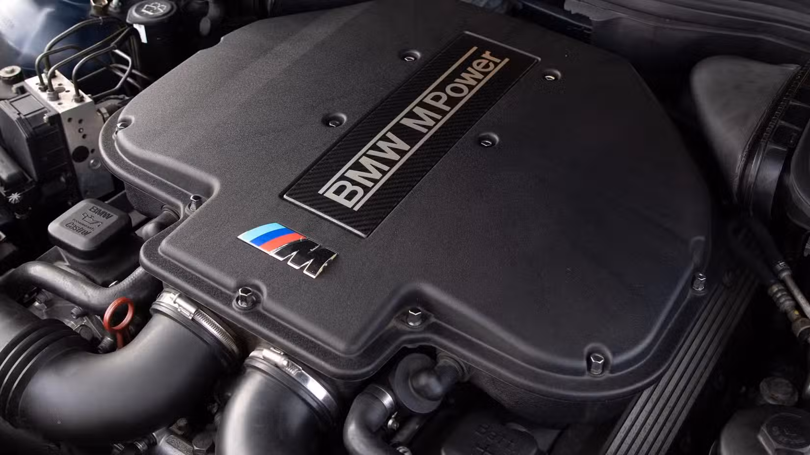 BMW E39 M5 vs Toyota GR Supra: The Smart Collector’s Choice