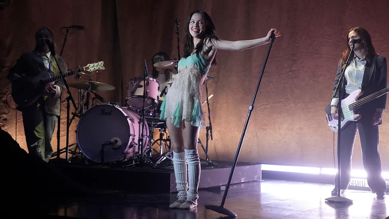 Late-Night TV’s Music Problem and the New Pop Playbook