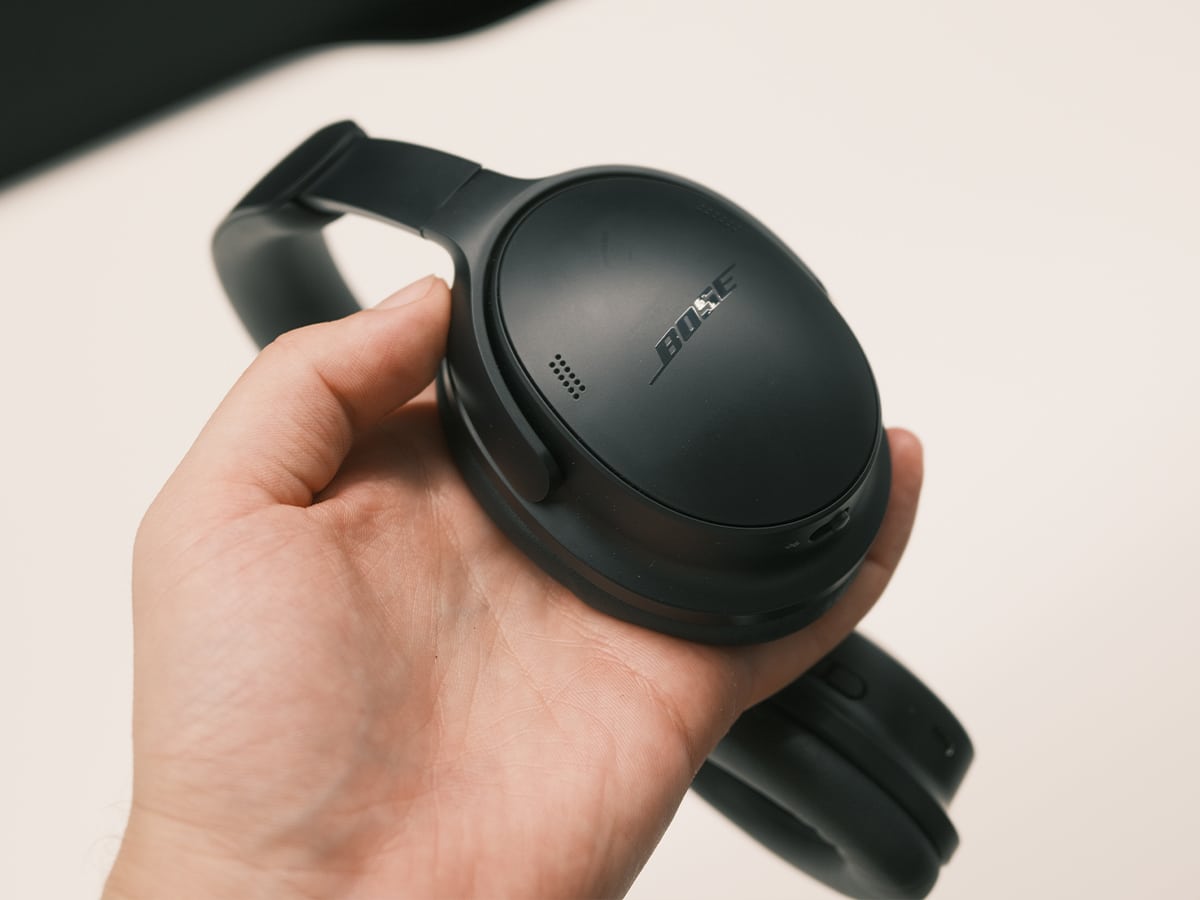 Bose QuietComfort 2nd Gen Review: ANC Great, Build Not