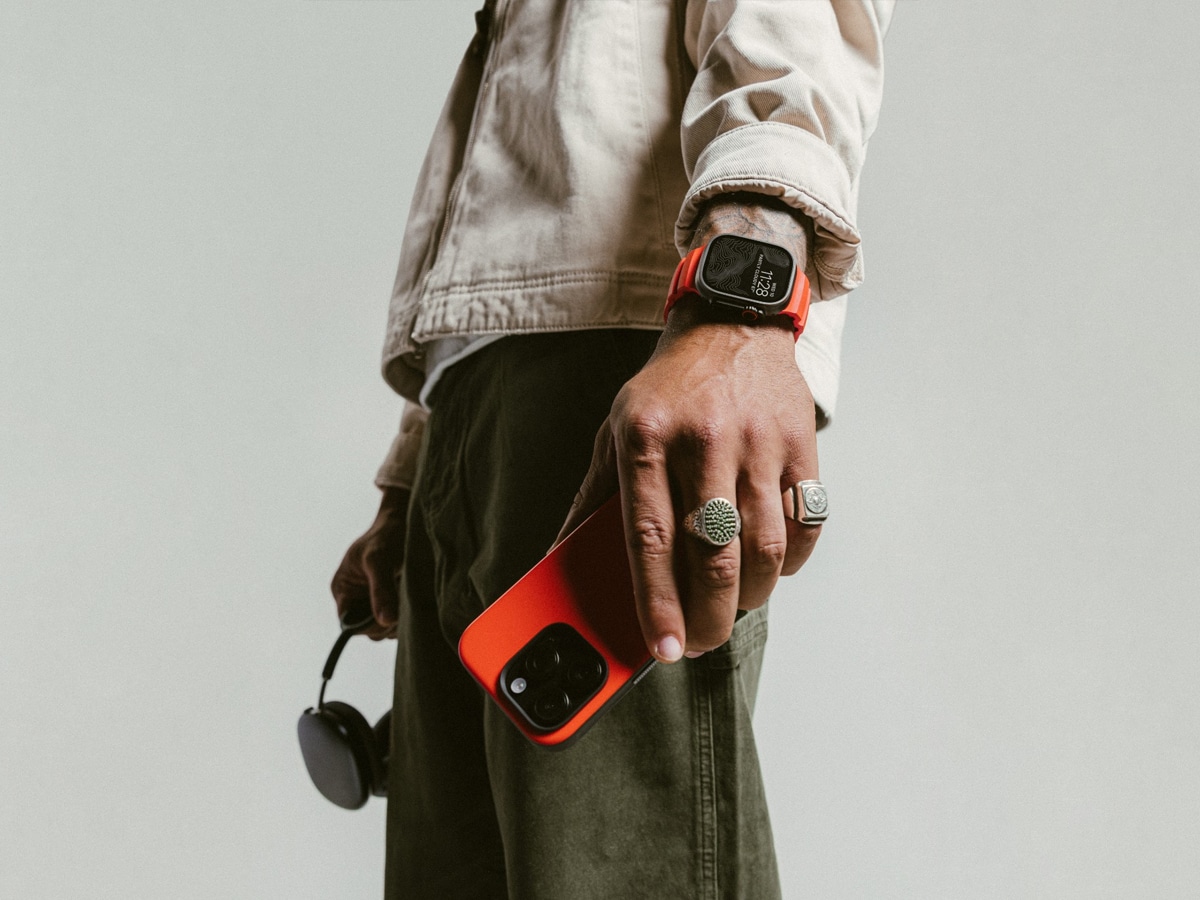 Apple’s Screenless Wearable Bet Could Rewrite the Smartwatch Rules