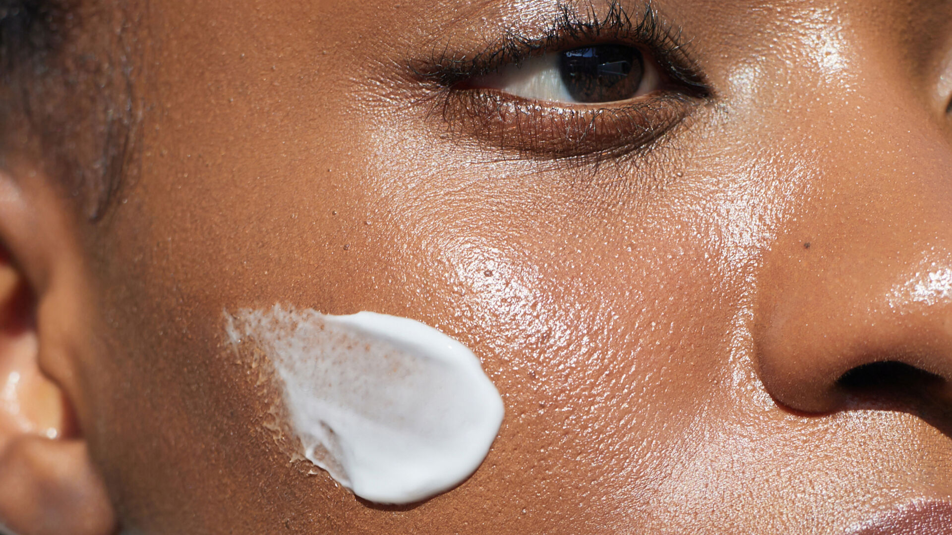 Peptide Serums Under £30: Smart Science, Not Fancy Packaging
