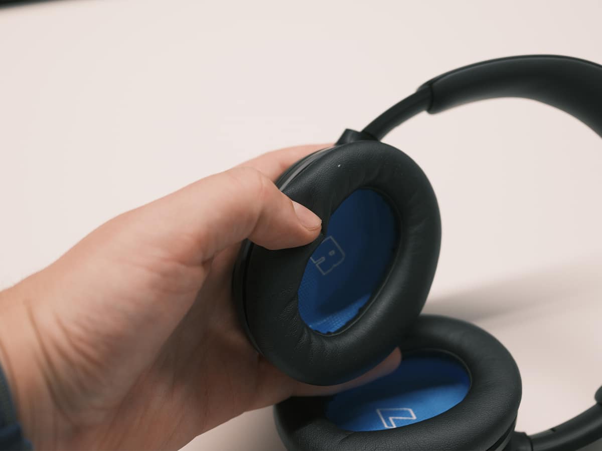 Bose QuietComfort 2nd Gen Review: ANC Great, Build Not