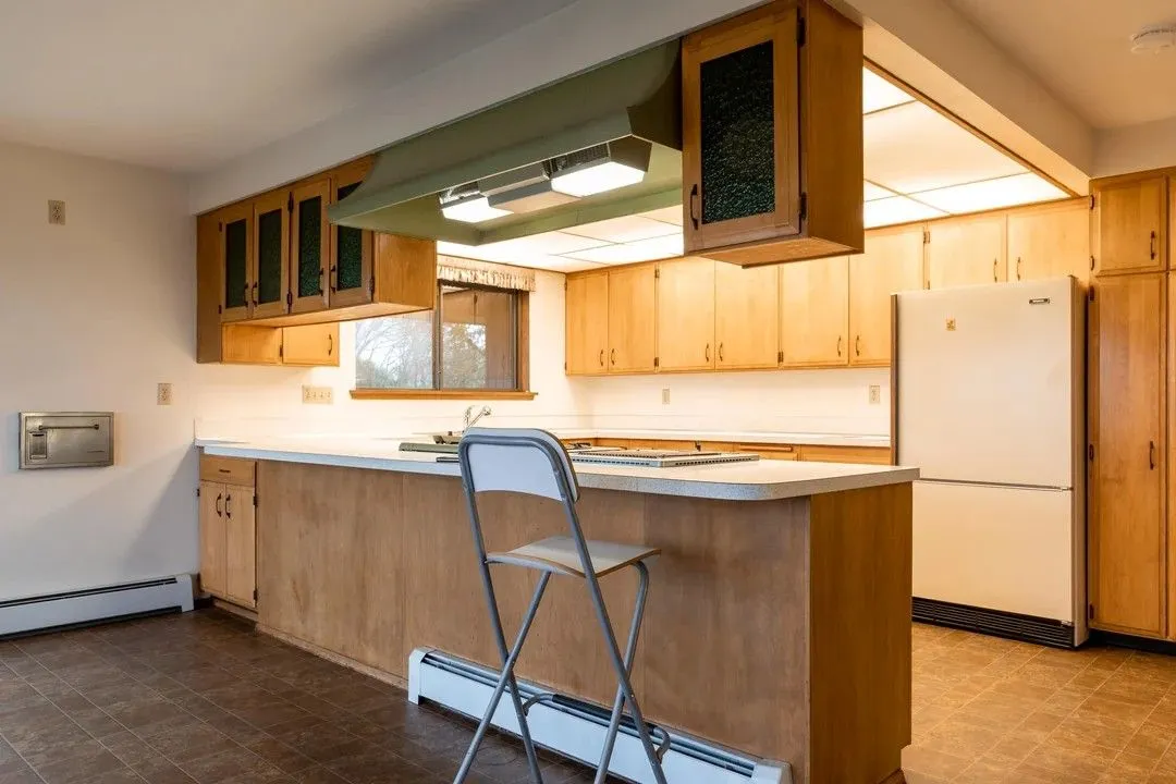 Kitchen Islands Are Ditching Bar Stools for Multi-Sided Seating