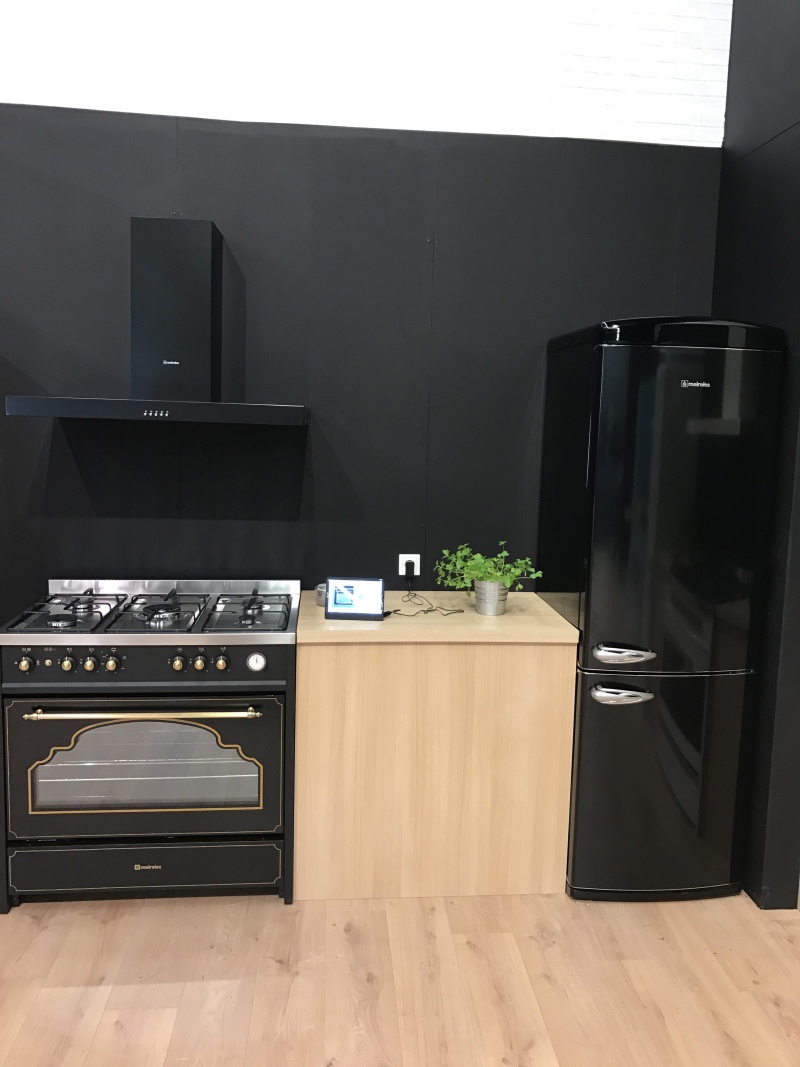 Stop Painting Your Cabinets: Kitchen Color Ideas From Appliances Instead