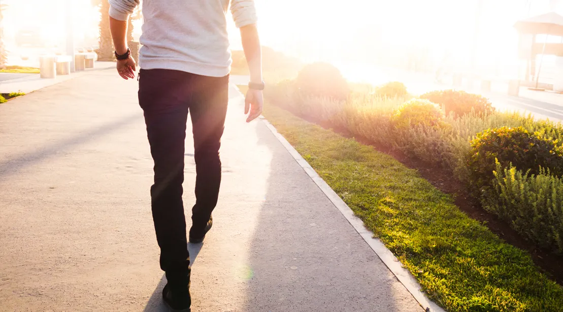 One Weekly Interval Walk Can Shrink Your Waistline