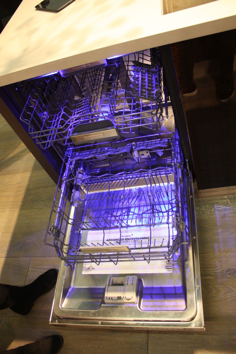 When Dishwashers and Pantries Become Design Statements