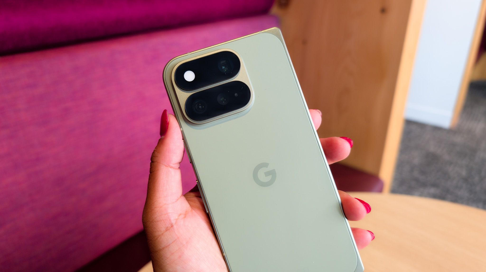 Pixel 11 Pro Fold vs Galaxy Z Fold: Toughness or Thinness?