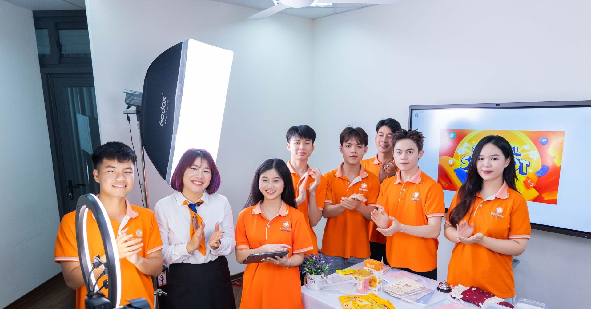 18.700 doanh nghiệp nhỏ Việt Nam được đào tạo ứng dụng AI