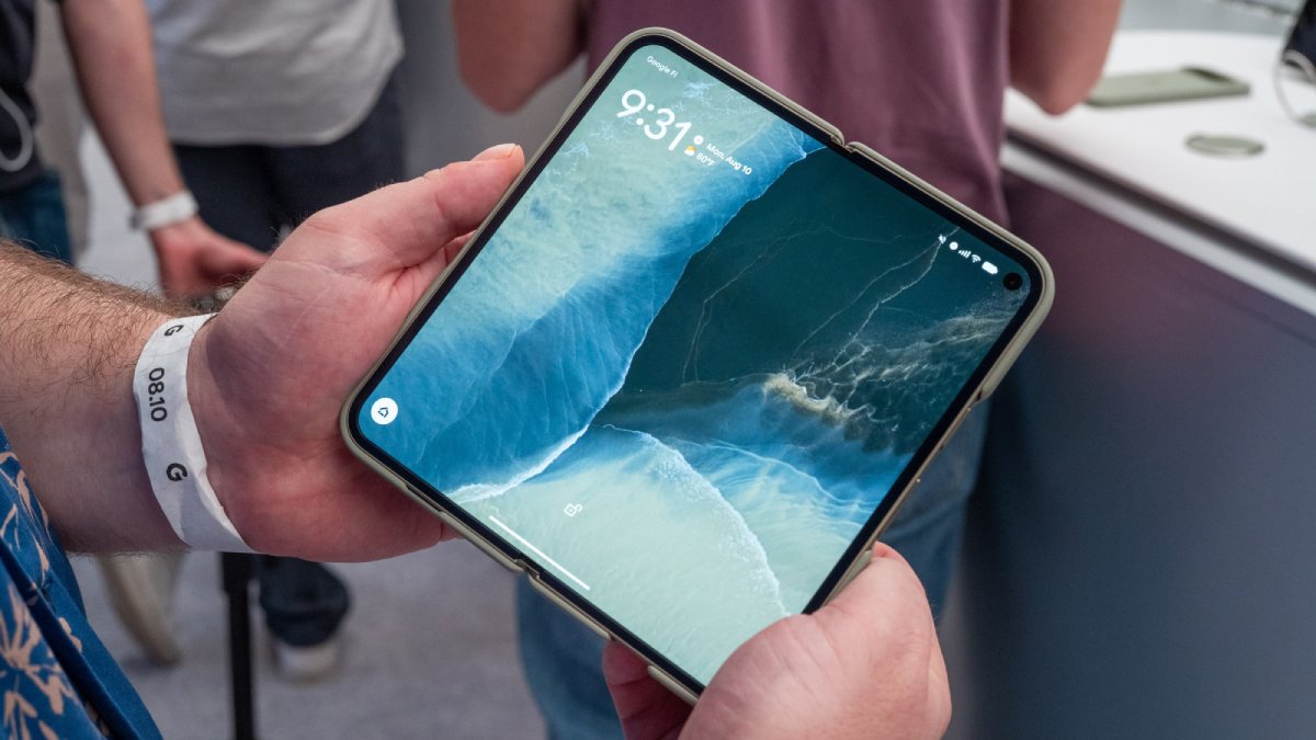 Google Pixel 11: Nên mua bản tiêu chuẩn hay Pixel 11 Pro?