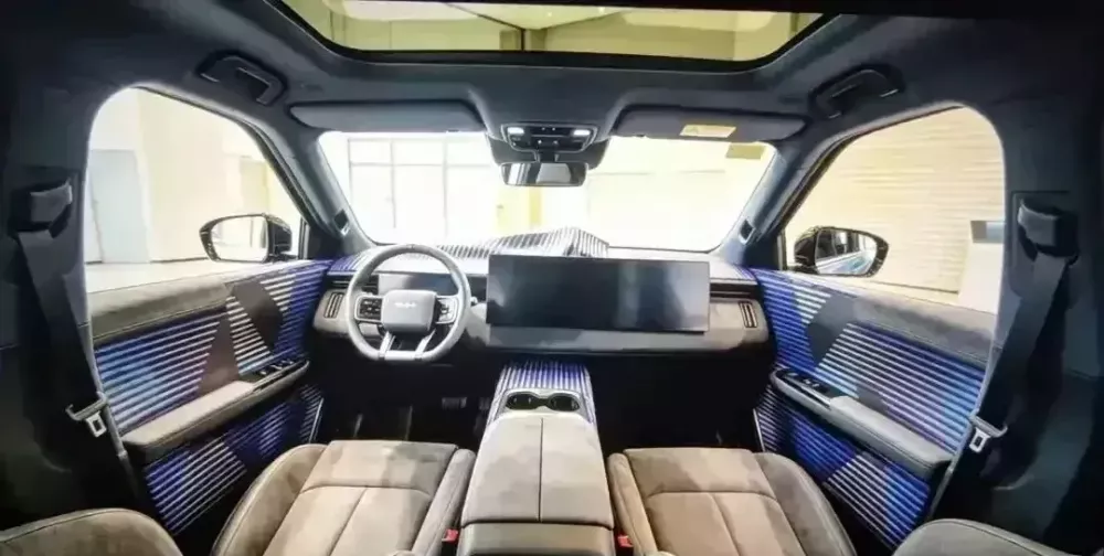 BYD Fang Cheng Bao Ti 9: SUV plug-in hybrid 6 chỗ cho gia đình công nghệ cao