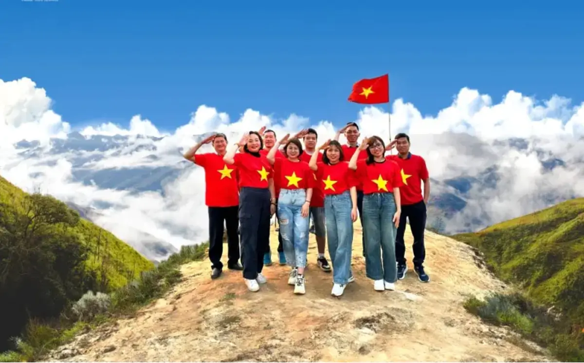 Thiên đường săn mây Tây Bắc: đối thủ mới của Sa Pa