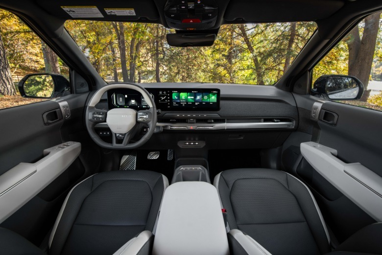 Kia EV3 Breaks the Price Barrier With 321-Mile Range