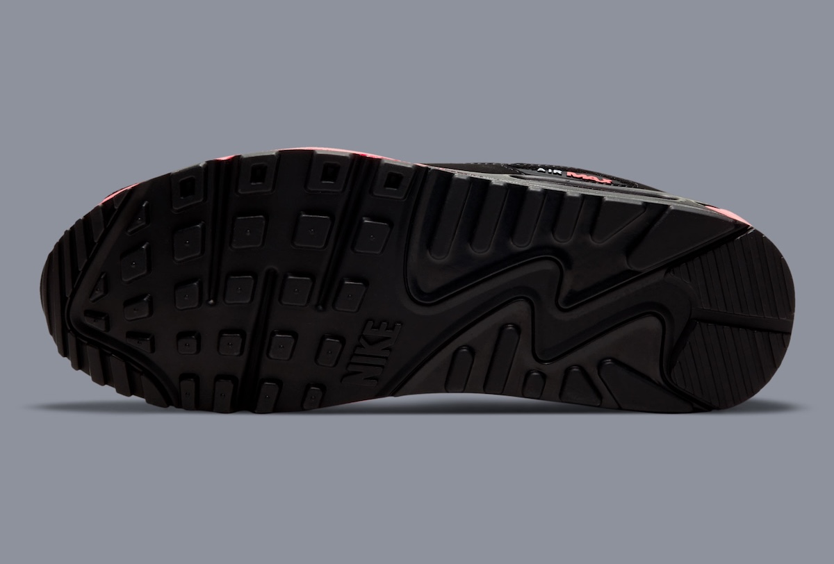 How to Catch the Nike Air Max 95 Neon and Air Max 90 Black Racer Pink Drops
